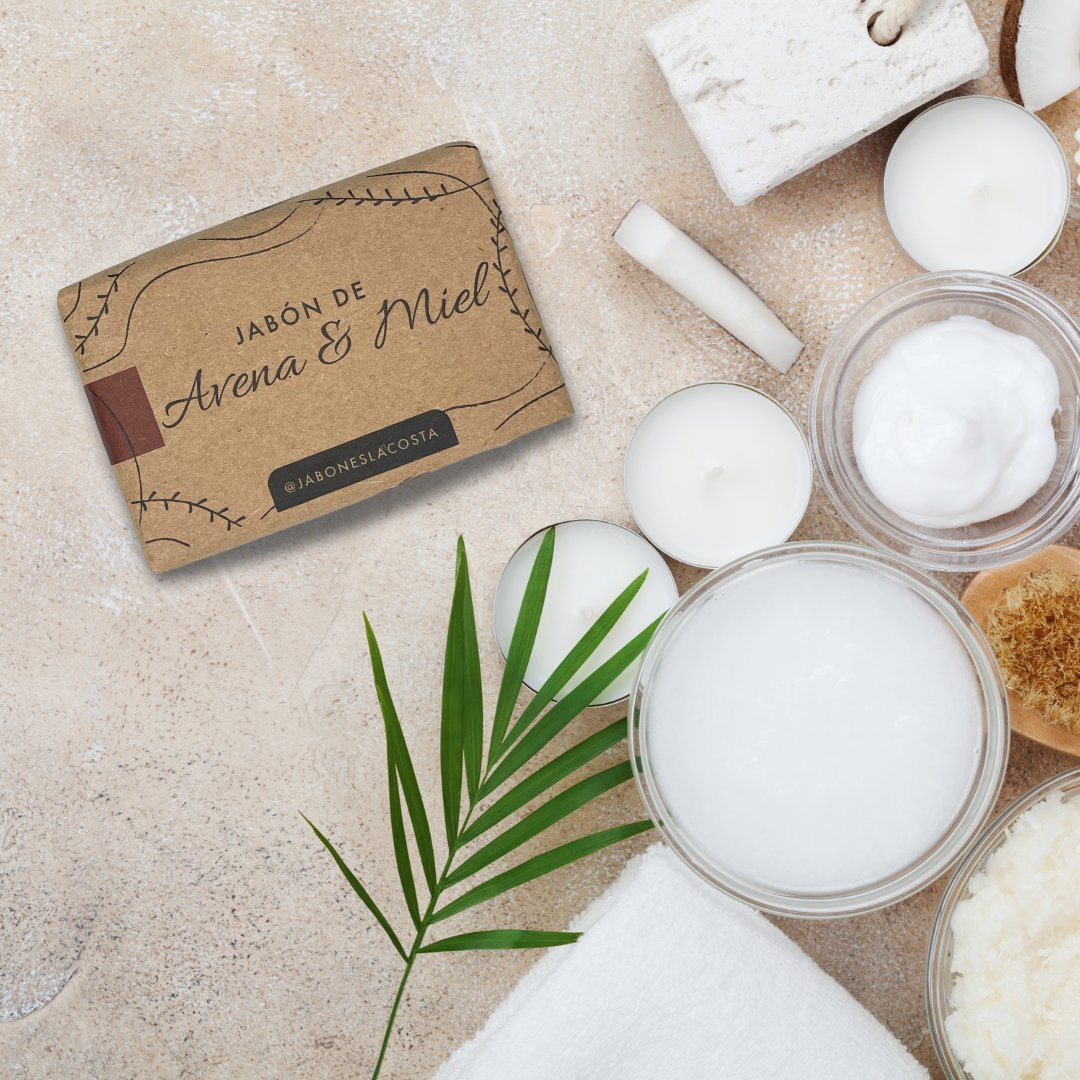 Jabón artesanal en barra hidratante y exfoliante