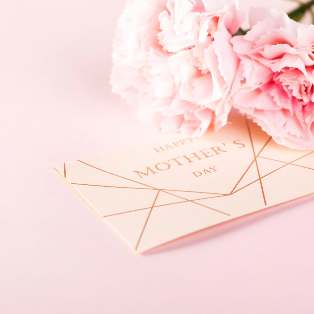 Los 12 mejores regalos para el Día de la Madre: Encuentra el detalle perfecto para sorprenderla este año
