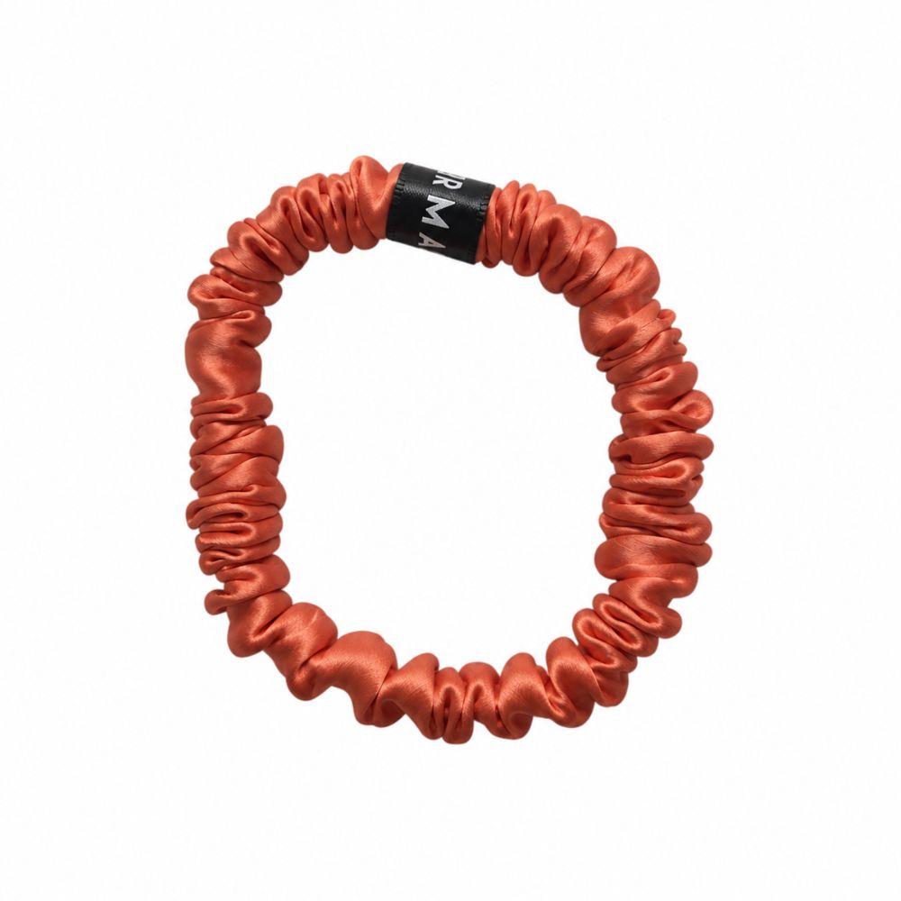 Scrunchie de seda delgado para el pelo